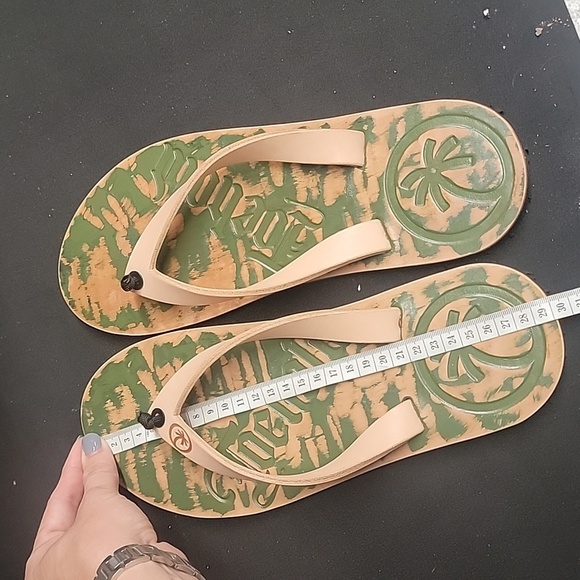 VIBRAM TOEHOLD JUNGLE FLIP FLOPS - Picture 5 of 6